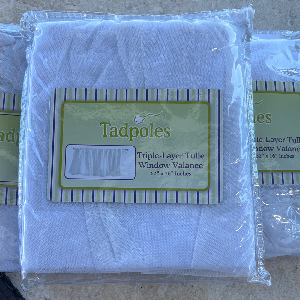 Tadpoles White Triple-Layer Tulle Window Valance 3 packages